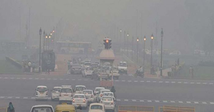 दिल्ली का खतरनाक प्रदूषण :- विकास मॉडल की असफलता?